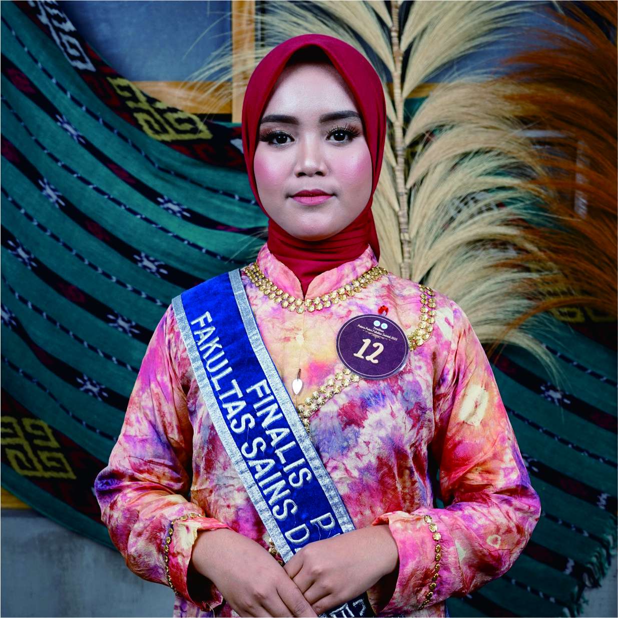 REGITA CAHYA SAPHIRA